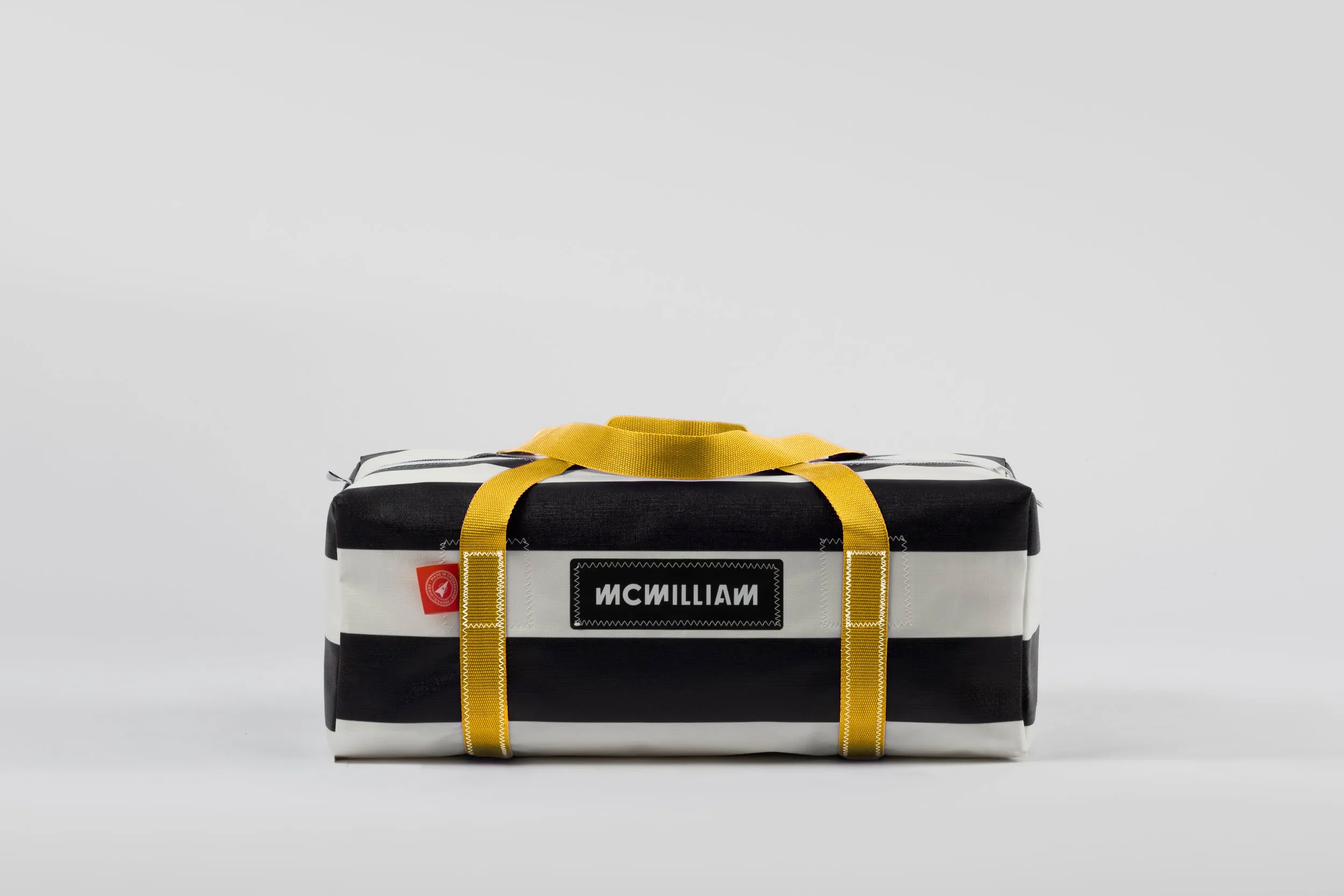 Black Medium Holdall (42L) - Classic Stripe
