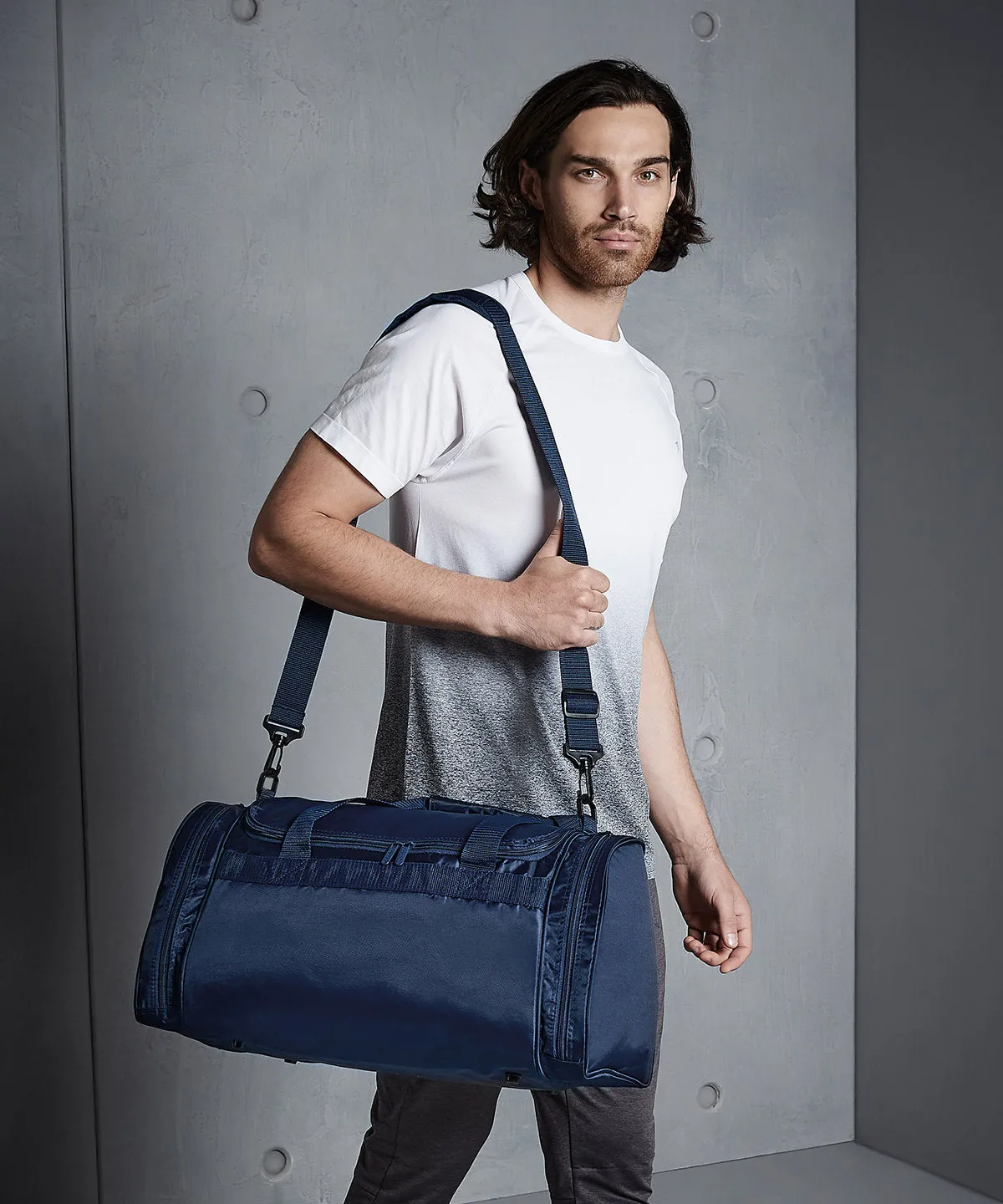 Black - Sports holdall