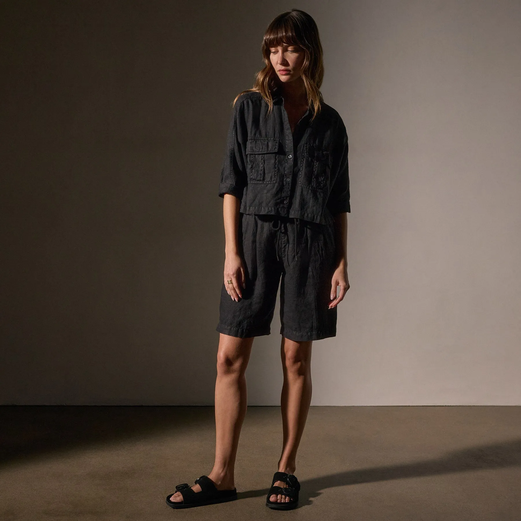 Cargo Pocket Cropped Shirt - Black