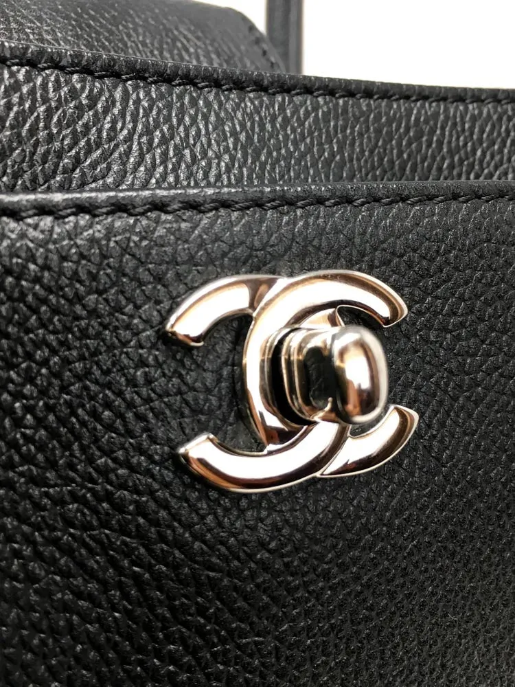 Chanel Cerf/Executive Tote shopping bag