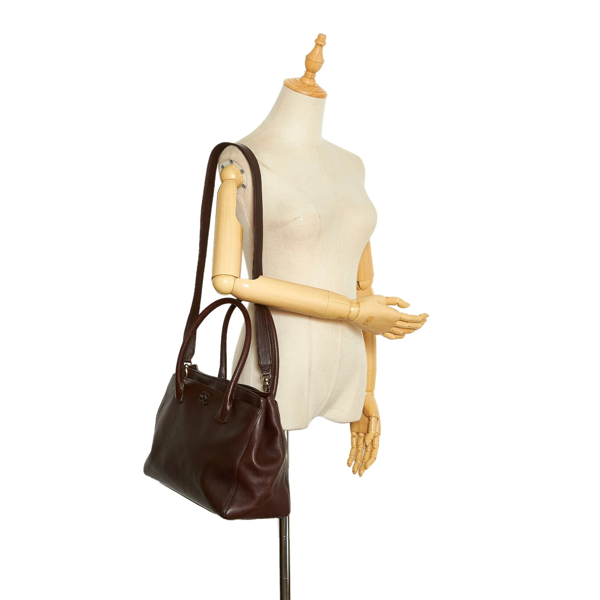 Chanel Executive Cerf Caviar Leather Tote Bag