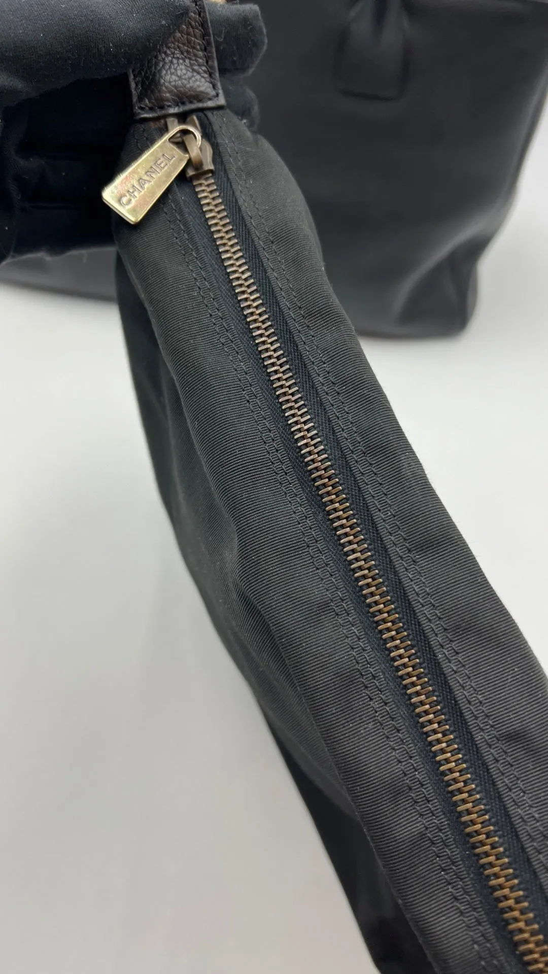 Chanel Vintage Executive Cerf Tote