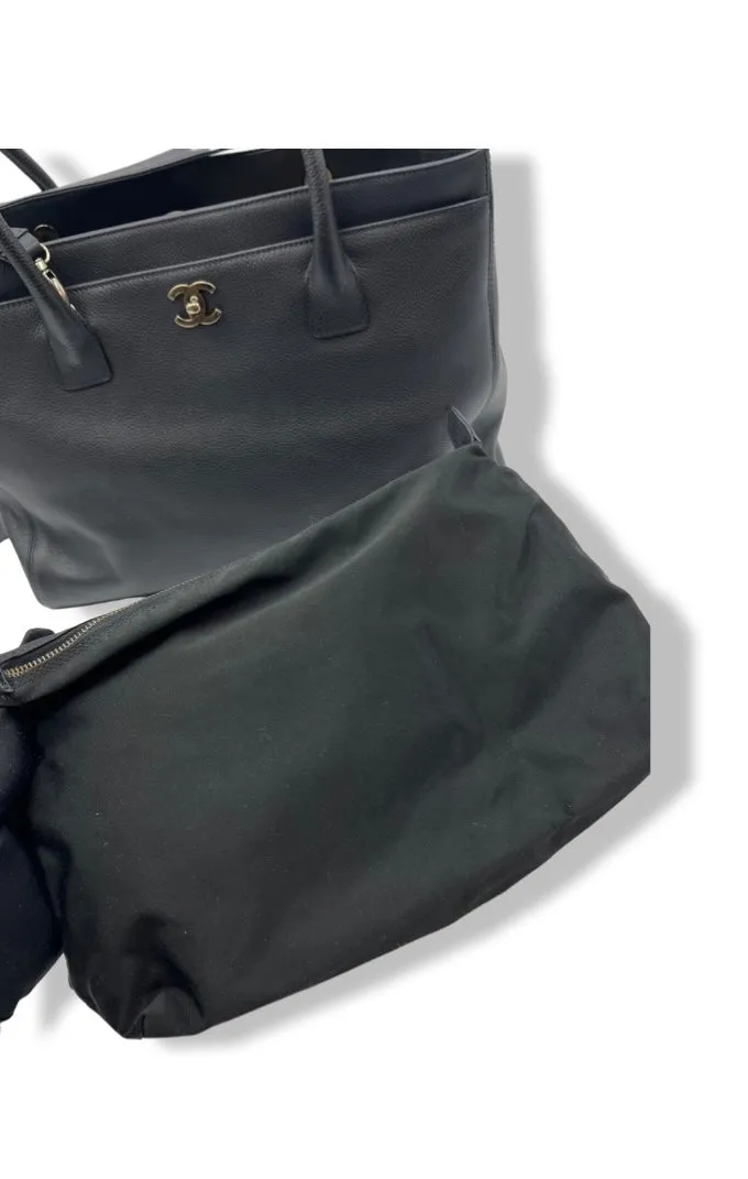 Chanel Vintage Executive Cerf Tote