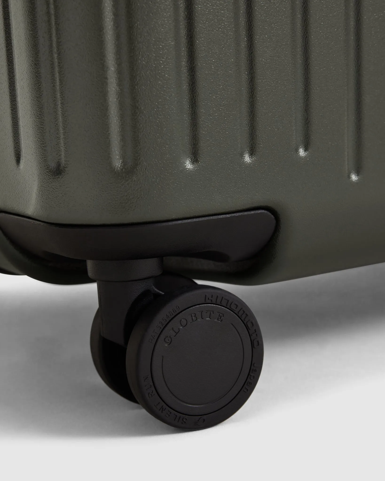 Medium Check In Suitcase - Olivine Green