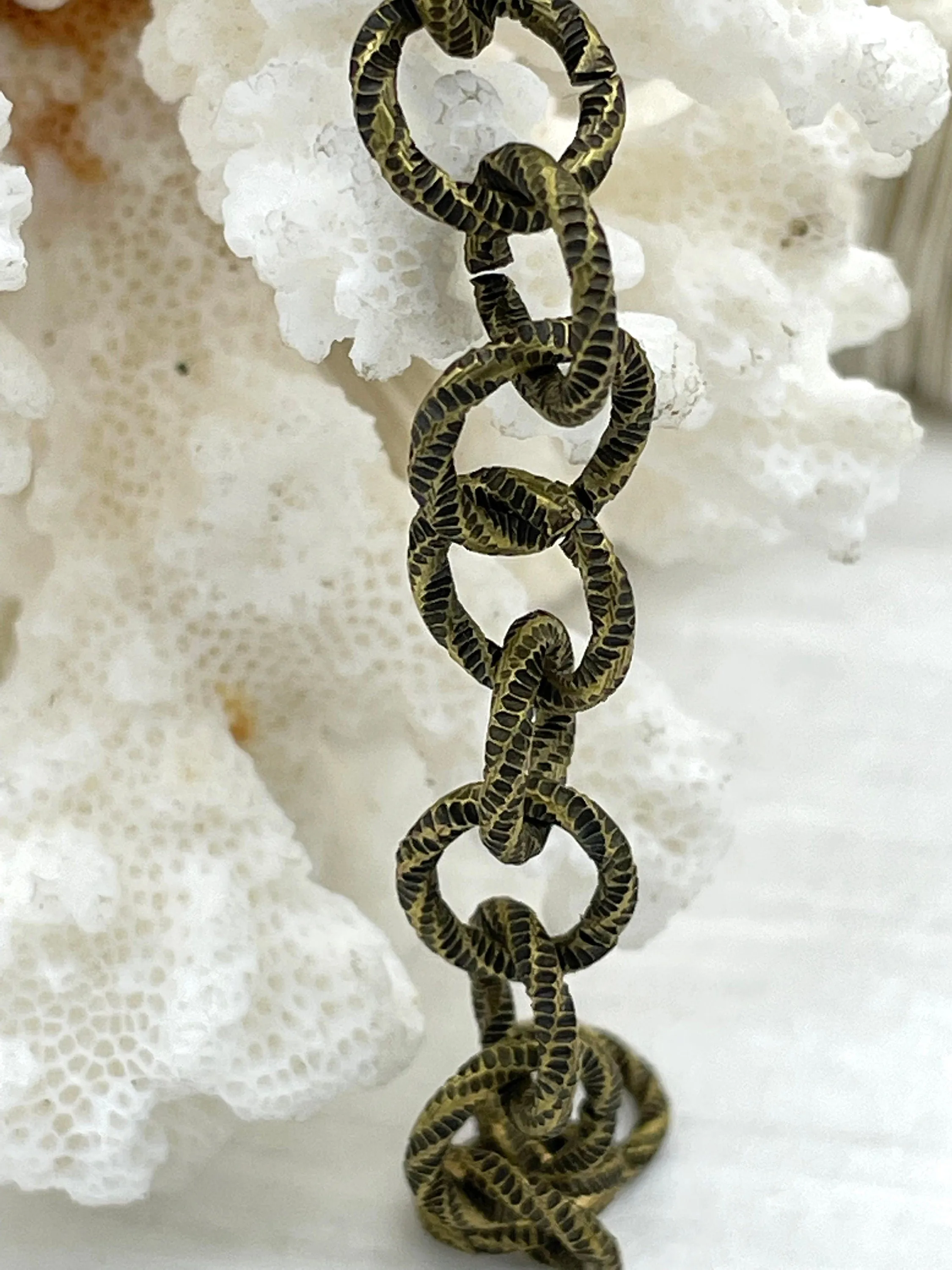 Textured Cable Rolo Chain Round sold by the foot. 10.5mm x 1.9mm links. Rolo Chain, Electroplated Base Metal, 2 finishes. Fast ship